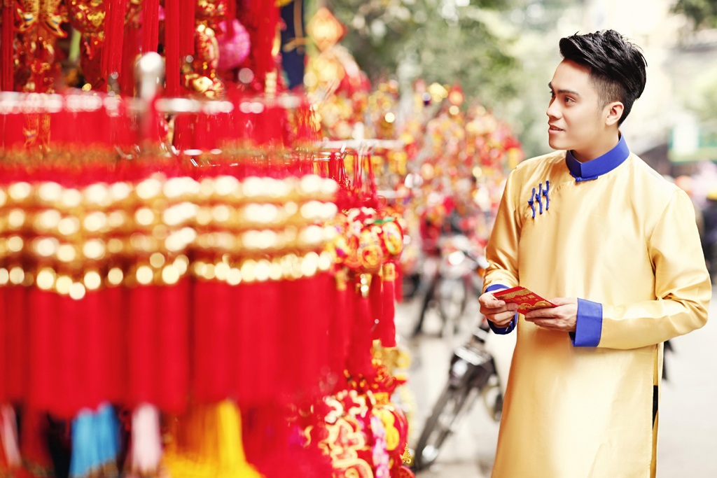 Phan Hà Phương dịu dàng bên MC Thái Dũng ngày Tết - 6 Hào Hoa