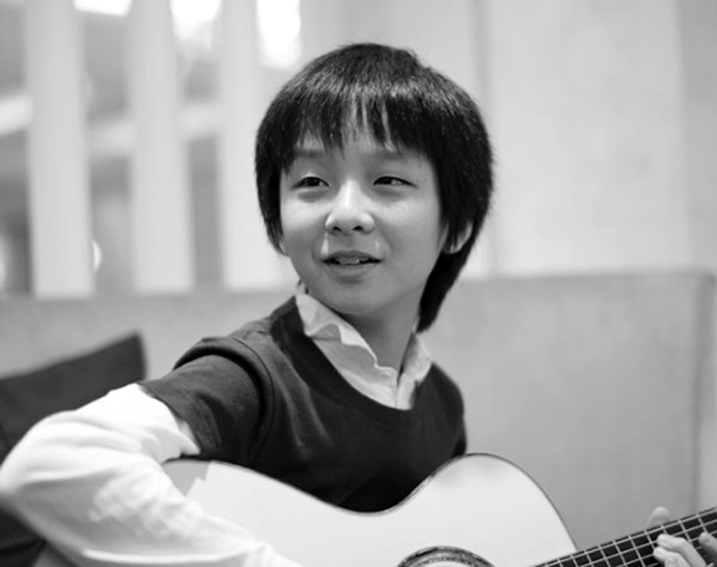 Thần đồng guitar Hàn Quốc đến Việt Nam - 1 Thần đồng guitar Sungha Jung