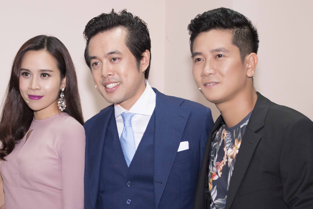 Vợ chồng Lưu Hương Giang-Hồ Hoài Anh xuất hiện sành điệu - 6 Các HLV của mùa The Voice Kid (Giọng hát Việt nhí) 2015