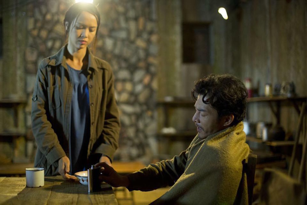 Đạo diễn Nguyễn Phan Quang Bình và diễn viên Trần Bảo Sơn