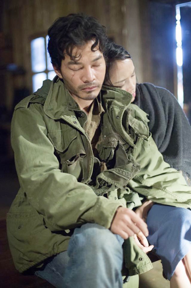 Đạo diễn Nguyễn Phan Quang Bình và diễn viên Trần Bảo Sơn