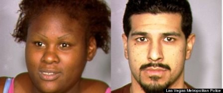 Cả gan "vui vẻ" trên xe cảnh sát - 1 Carlisa Brookins và Alexis Garcia