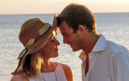 Harry Martin-Dreyer bất ngờ cầu hôn bạn gái 