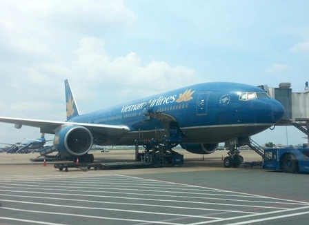 Tội phạm “dọa” bom trên máy bay bị cấm bay 1 năm - 1 Tội phạm dọa bom chuyến bay VN253 của Vietnam Airlines hôm 5/1 bị cấm bay 1 năm