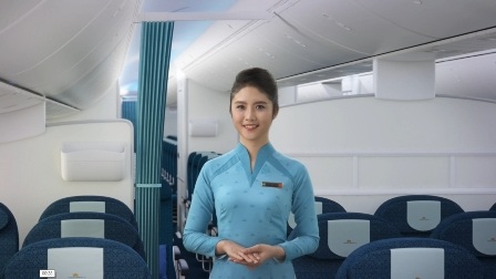 Ra mắt hình ảnh mới của phi công, tiếp viên Vietnam Airlines - 5 Áo dài màu xanh lam dành cho tiếp viên phục vụ hành khách hạng thường