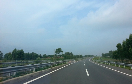 Hạ tầng giao thông Việt Nam đứng vị trí 74 trên thế giới - 1 Cao tốc Nội Bài - Lào Cai.