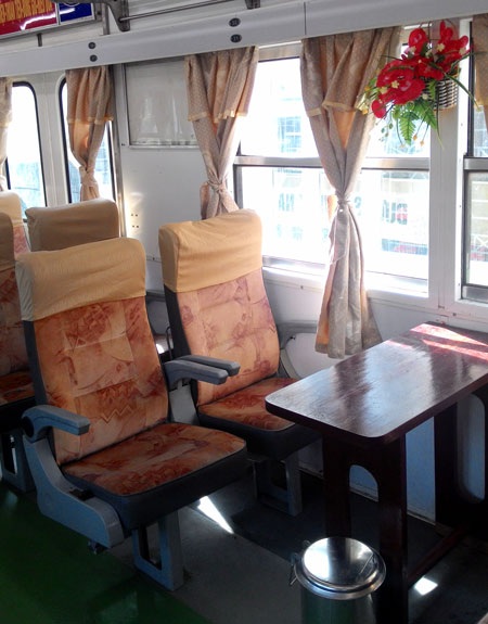 Tàu chất lượng cao Hà Nội - Đồng Đăng đẹp như... khách sạn - 5 Nội thất và trang thiết bị trên tàu nhanh chất lượng cao