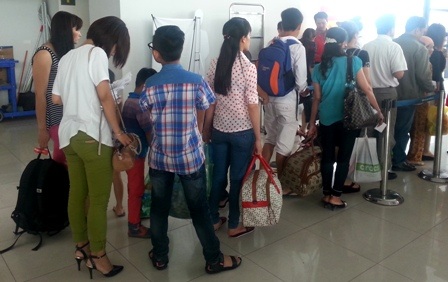 Mỗi hành khách chỉ được mang tối đa 7kg hành lý xách tay khi đi máy bay