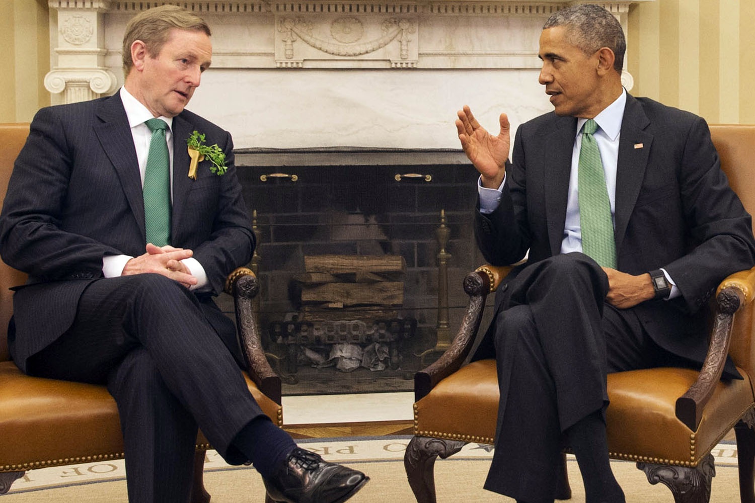Cận cảnh chiếc đồng hồ của tổng thống Mỹ Barack Obama - 5 Cũng như khi tham gia các hoạt động từ thiện