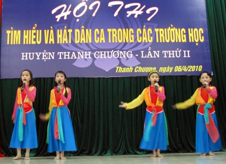Chính nhờ đưa dân ca Ví, Giặm vào trường học cho nên đã phát hiện ra nhiều tài năng trẻ.