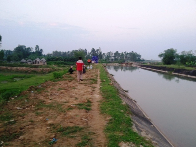 Khu vực kênh Quỳnh Diễn - nơi phát hiện thi thể em D. 