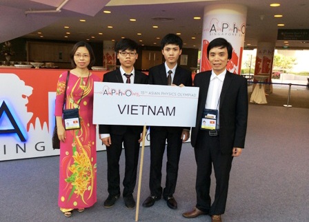 “Nhận tin con đạt huy chương Vàng, gia đình tôi mừng rơi nước mắt” - 1 “Nhận tin con đạt huy chương Vàng, gia đình tôi mừng rơi nước mắt”