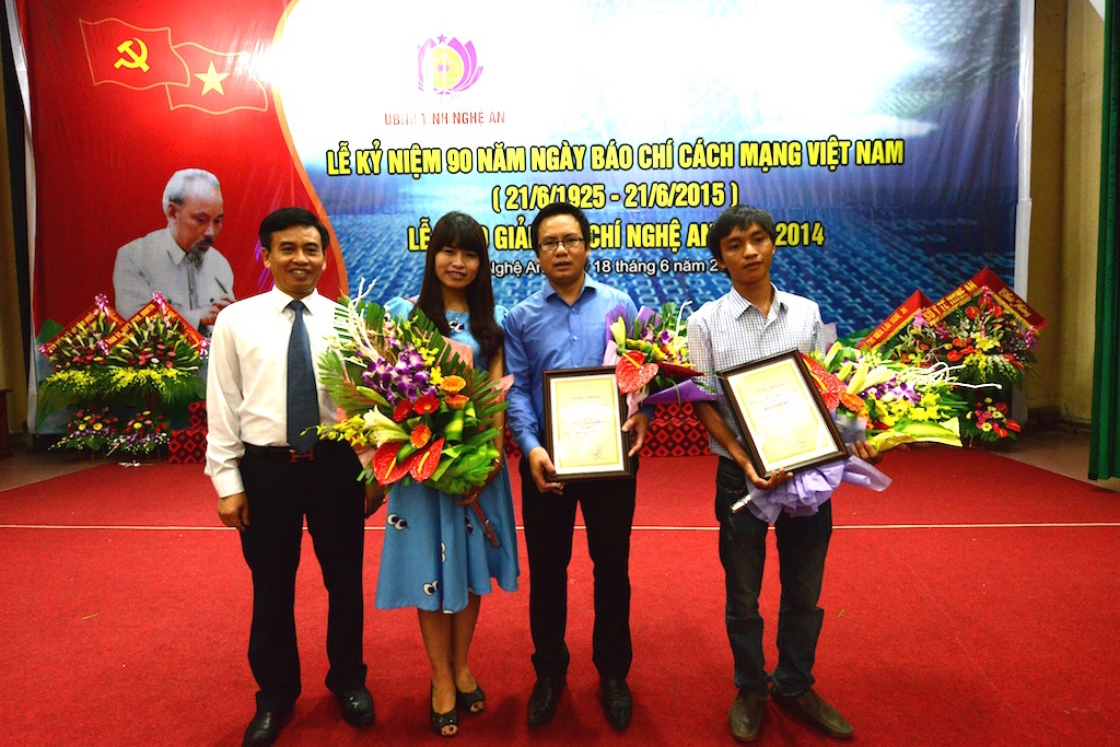 PV Dân trí giành giải Ba - giải báo chí Nghệ An 2014.