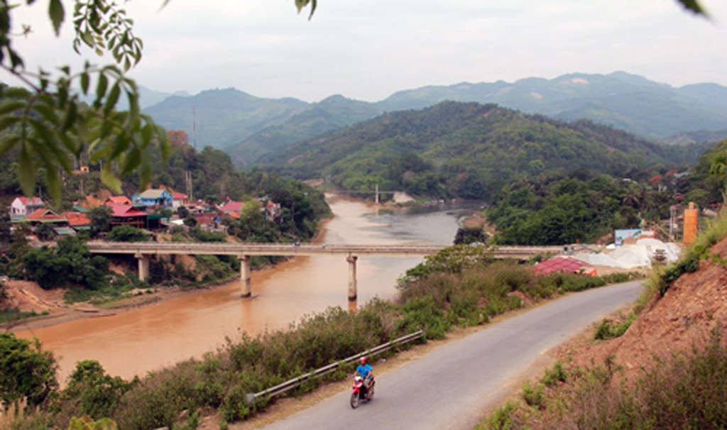 Nghệ An: Hai lần rung lắc vì động đất - 1 Khu vực làng Mỏ (xã Tam Quang) nơi xảy ra dư chấn. (Ảnh: Báo Nghệ An).