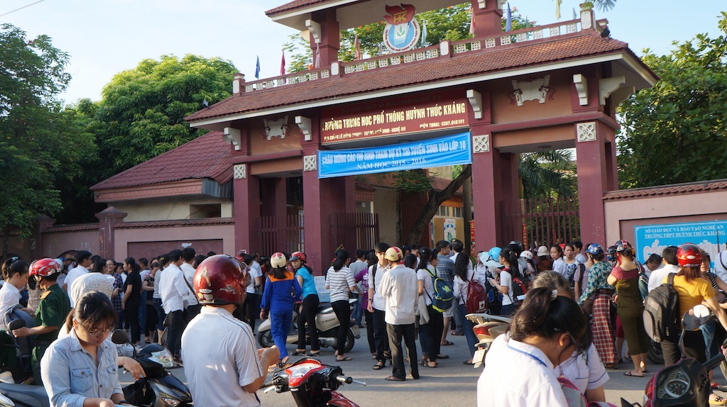 Hôm nay, nhiều địa phương tổ chức thi vào lớp 10 - 7 Các thí sinh tại Nghệ An bước vào kỳ thi lớp 10