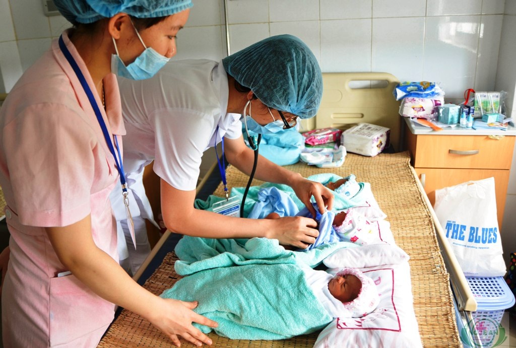 Các bác sỹ Tổ s