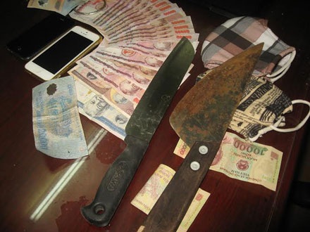 Tang vật của vụ cướp được cơ quan điều tra thu giữ.