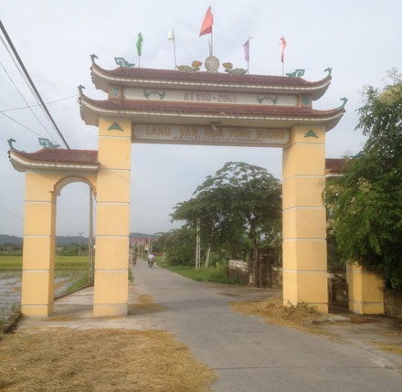Vụ hàng chục côn đồ truy sát dân: Xã bảo côn đồ có súng, CA tỉnh bảo không! - 3 Vụ hàng chục côn đồ truy sát người dân: Xã bảo côn đồ có súng, tỉnh bảo không!