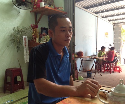 Nam sinh tử nạn khi lên sân khấu chụp ảnh: Chưa ai chịu trách nhiệm! - 2 Anh Đồng Văn Long nói về cái chết đau đớn của con.