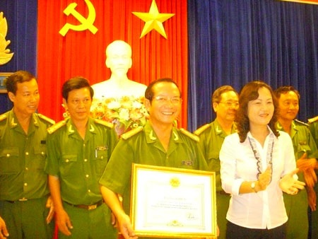 Triệt phá băng nhóm tội phạm đặc biệt nguy hiểm - 1 Triệt phá băng nhóm tội phạm đặc biệt nguy hiểm - 1