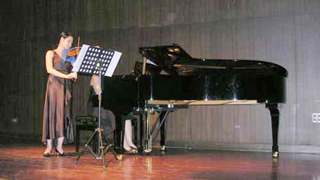 Việt Nam đoạt giải nhì cuộc thi âm nhạc Mozart quốc tế - 1 Việt Nam đoạt giải nhì cuộc thi âm nhạc Mozart quốc tế - 1