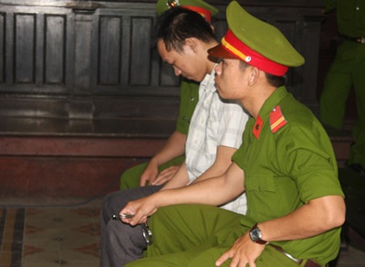Tử hình kẻ đặt mìn làm chết 2 bà cháu - 1 Tử hình kẻ đặt mìn làm chết 2 bà cháu - 1