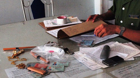 Vào khách sạn 4 sao “hành nghề” trộm cắp - 1 Vào khách sạn 4 sao “hành nghề” trộm cắp - 1