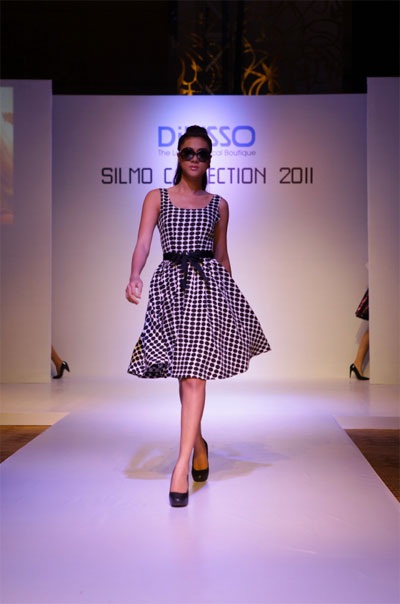 Á hậu Trương Thị May sành điệu với mẫu kính mới - 15