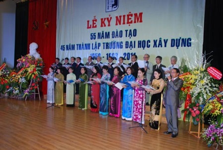 Ý kiến Hiệu trưởng ĐH Xây dựng sau thông tin “Thực trạng dạy và học…” - 1 Ý kiến Hiệu trưởng ĐH Xây dựng sau thông tin “Thực trạng dạy và học…” - 1