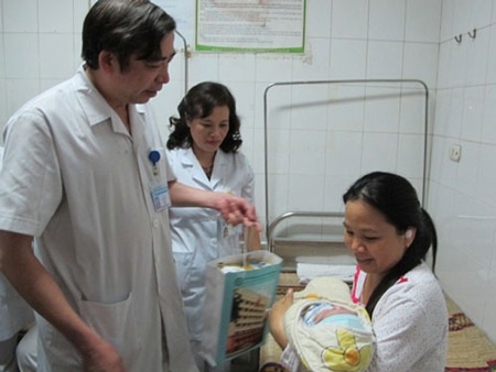 Hình ảnh về nhà cảm động của bé sơ sinh bị bắt cóc - 1