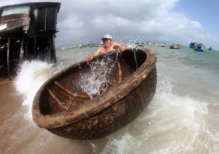 Xóm “hồi hộp” ở Nha Trang - 6