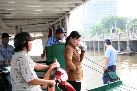 Từ hôm nay, Phà Thủ Thiêm trở thành một ký ức - 4 Từ hôm nay, Phà Thủ Thiêm trở thành một ký ức - 4