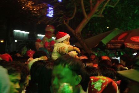 Ngập tràn không khí Giáng sinh khắp cả nước - 48