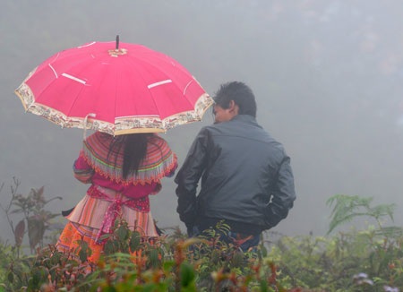 Nườm nượp đi hội xuân Gầu Tào trong giá rét 3- 4 độC - 5