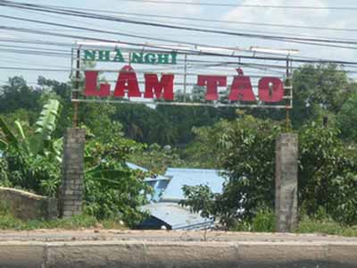 Vụ vợ chồng chủ nhà nghỉ bị đốt: Người vợ tử vong - 1 Vụ vợ chồng chủ nhà nghỉ bị đốt: Người vợ tử vong - 1