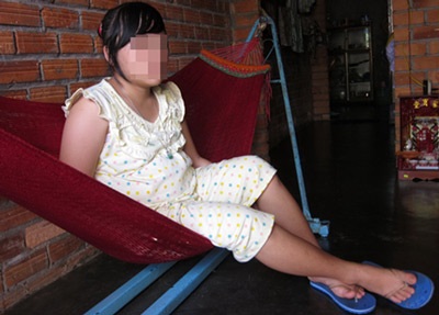 “Những nụ tầm xuân bị vùi dập” - 2 “Những nụ tầm xuân bị vùi dập”