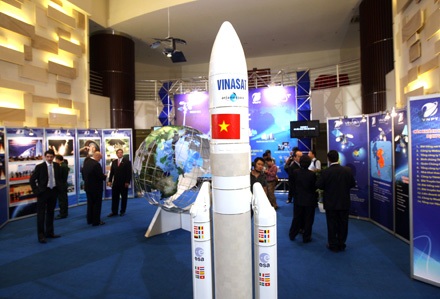 Toàn cảnh vệ tinh Vinasat-2 vào quỹ đạo an toàn