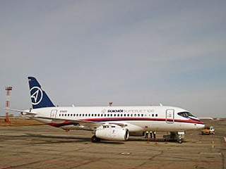 Trình diễn máy bay Sukhoi Superjet 100 tại Nội Bài - 1 Trình diễn máy bay Sukhoi Superjet 100 tại Nội Bài