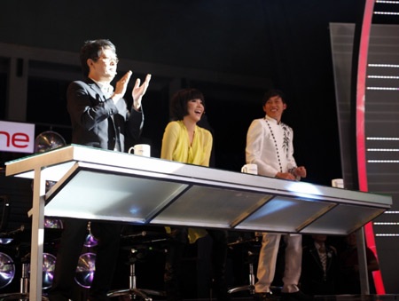 Sự đối đáp dí dỏm của BGK chương trình đã đêm tiếng cười mới tới với khán giả 