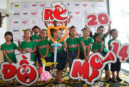 Rộn ràng chào mùa hè cùng sân chơi Đồ Rê Mí - 3 Đạo diễn và các thành viên BGK Đồ rê mí trong buổi ra mắt
