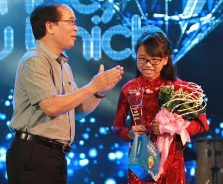 Phương Mỹ Chi không có “đối thủ” tại Bài hát yêu thích? - 1 Phương Mỹ Chi lần thứ 4 liên tiếp đoạt giải Bài hát yêu thích tháng