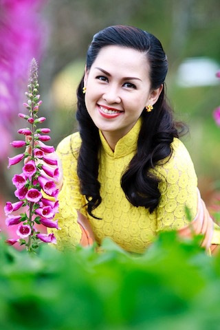 Lộ diện đối thủ nặng ký của BTV Hoài Anh - 2 Thúy Hằng được cho là có nhiều nét tương đồng với BTV Hoài Anh