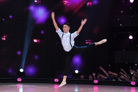 Sự khổ luyện trên đôi giày mũi cứng đã giúp Duy Khánh bước tiếp