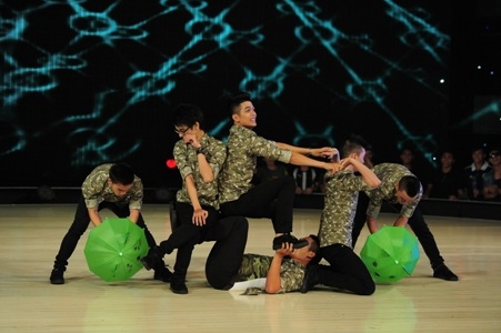 Chiếc xe đạp sáng tạo của SOS đã ghi điểm với giám khảo