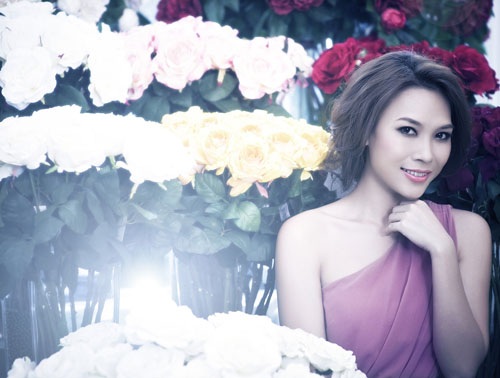Mỹ Tâm chiến thắng khu vực Đông Nam Á trong cuộc đua MTV châu Âu 2013 - 1 Mỹ Tâm xúc động khi chiến thắng khu vực Đông Nam Á tại MTV EMA 2013