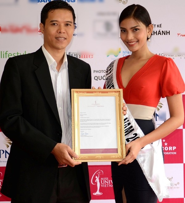 Trương Thị May chính thức có giấy phép tham dự Hoa hậu Hoàn vũ 2013 - 1 Trương Thị May đã được cấp phép dự thi Hoa hậu Hoàn vũ 2013