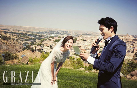 Bộ ảnh cưới chưa từng công bố của cặp sao Hàn - 1 Lee Bo Young và Ji Sung đã có một chuyện tình đẹp