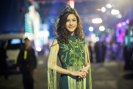 Nữ hoàng Trang sức “đọ sắc” cùng Hoa khôi Thể thao - 8 Cao Trí Hòa