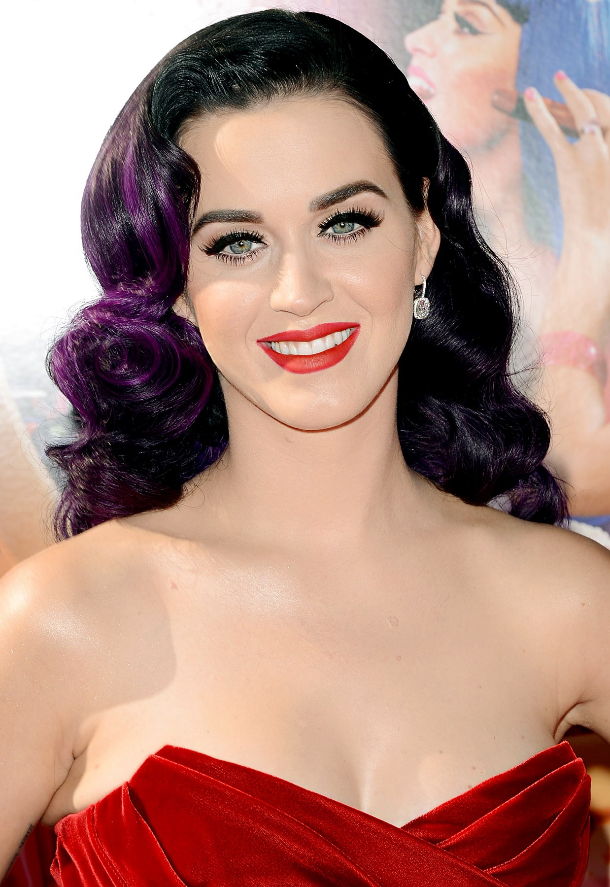 Mỹ Tâm có cơ hội đứng chung sân khấu cùng Katy Perry - 1 Katy Perry sẽ trình diễn tại lễ trao giải MTV EMA 2013