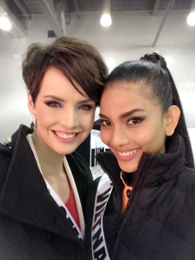 Cùng với Hoa hậu Thụy Sỹ